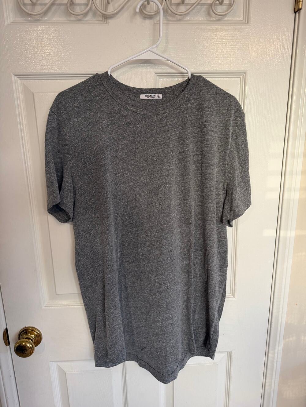 Buck Mason men’s Slub gray cotton blend tee size XL curved hem